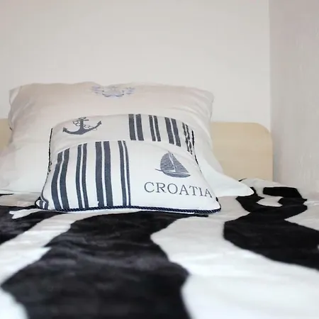 Charming Away From Apartamento