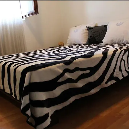 Apartamento Charming Away From *