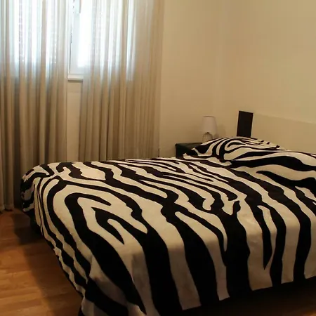 Apartamento Charming Away From